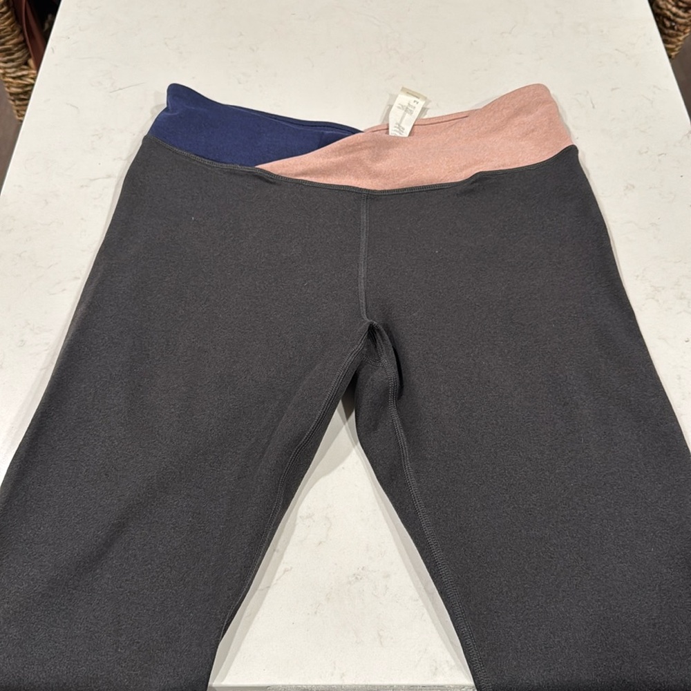 Fabletics leggings